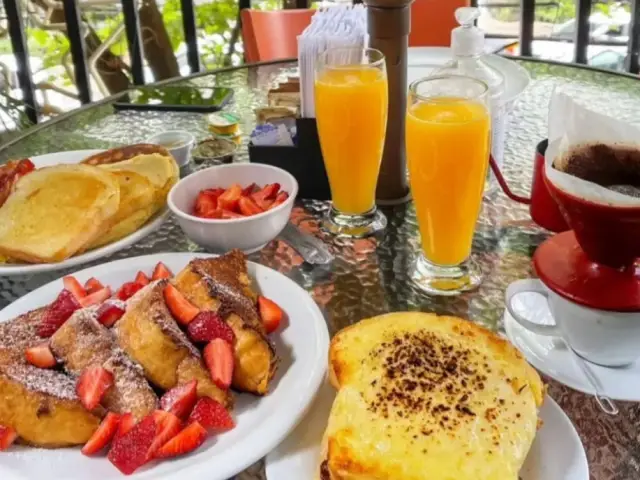 𝐋𝐨𝐧𝐝𝐨𝐧 𝐂𝐨𝐟𝐟𝐞𝐞 𝐒𝐭𝐚𝐭𝐢𝐨𝐧